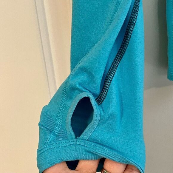 Nike Elements Turquoise Dri-Fit Running Long Sleeve Top Medium - Picture 2 of 14